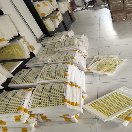 商標(biāo)二維碼耐高溫標(biāo)簽承受1200°高溫